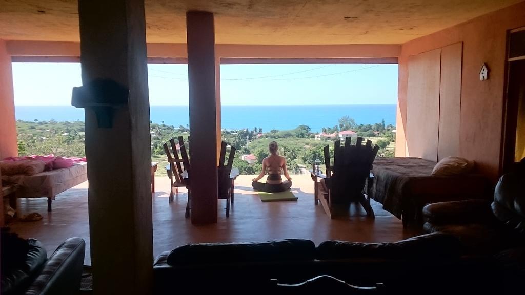 Welcoming Vibes Otel Treasure Beach Dış mekan fotoğraf